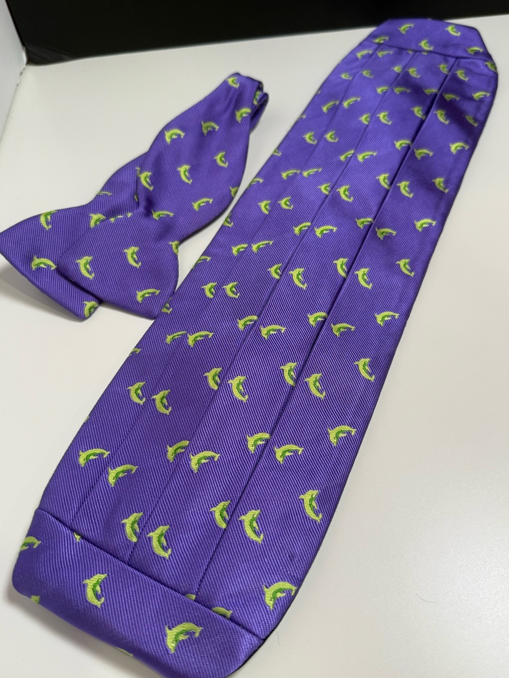 Purple Cummerbund and Pre-Tied Bow Tie Set with Lime Fish Motif